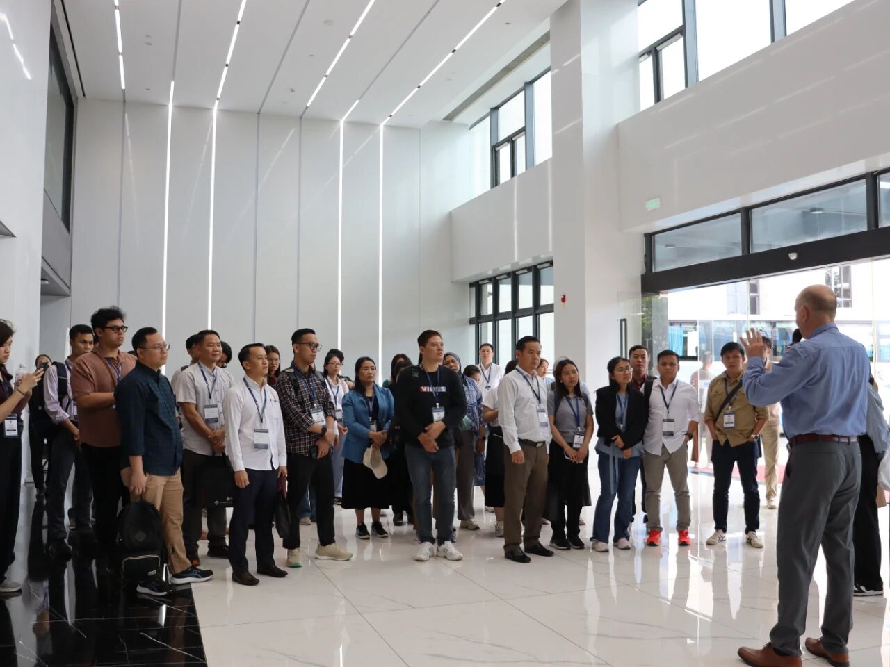 东盟自贸协定升级绿色贸易研修班到访金沙9001以诚为本