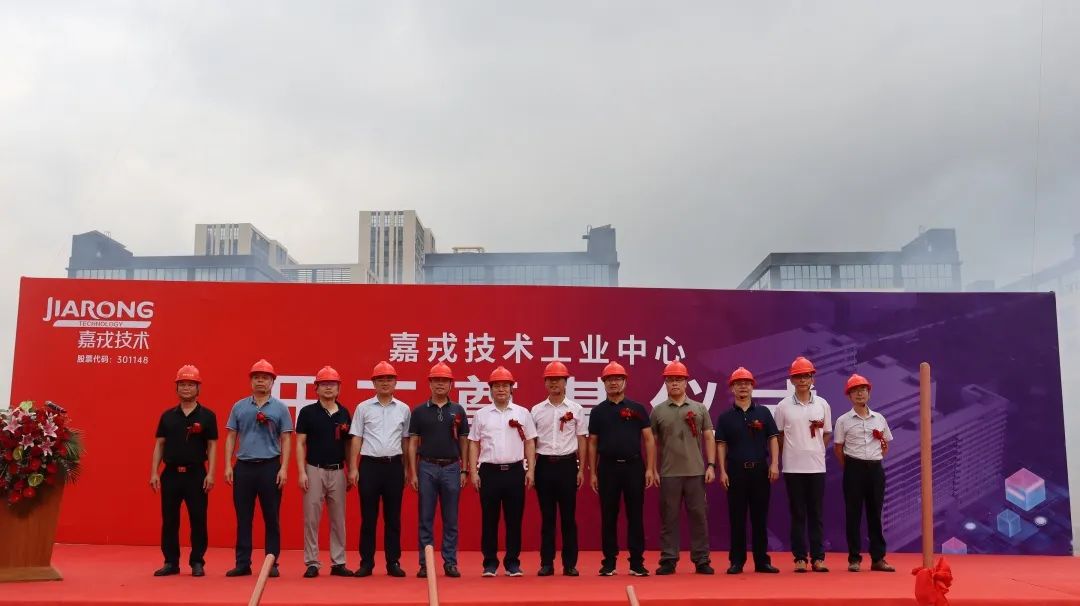 1687654438534785.jpg 1687654438534785.jpg